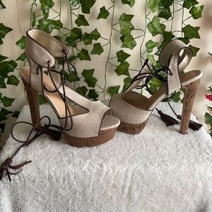 Brand new never wore size 9 tie up heels